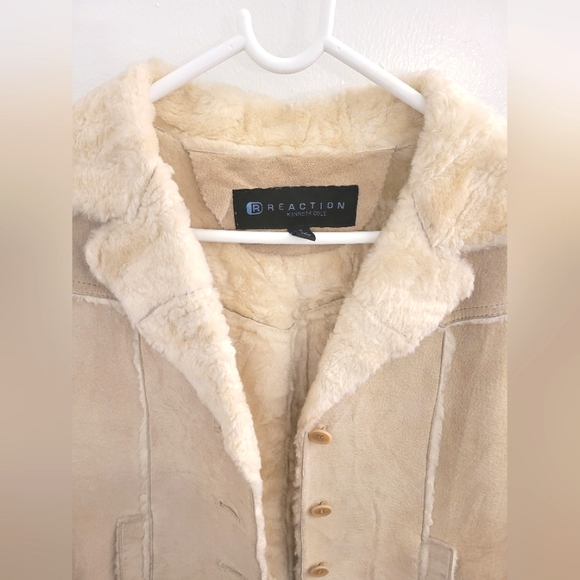 Reaction Kenneth Cole | Cream | Suede | Pea coat w/ Faux Fur Lining & Piping | S - Picture 6 of 6